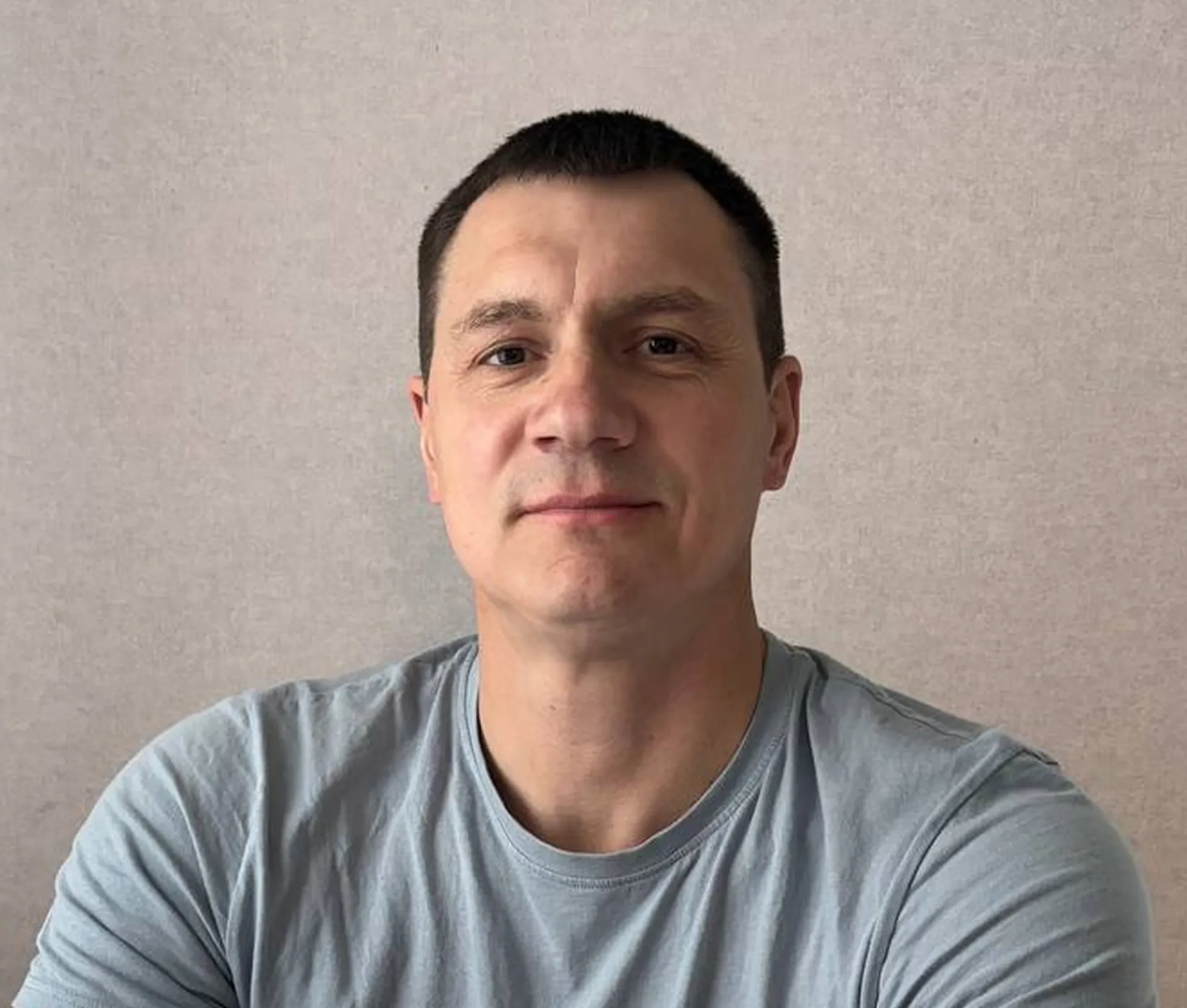 Ведущий эксперт по стеклянным интерьерным решениям